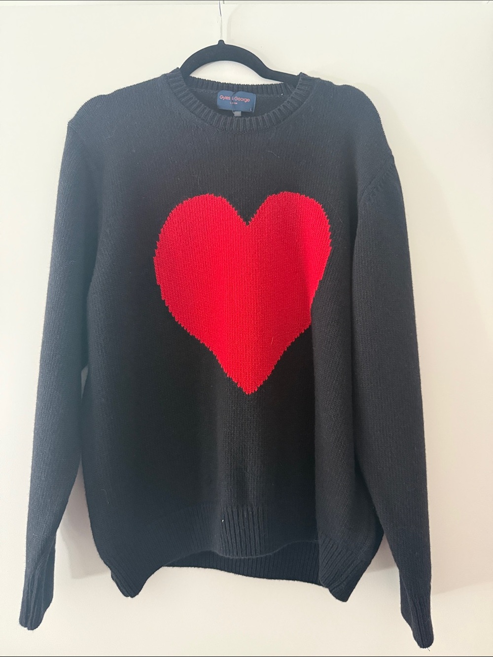 Gymboree Black Crewneck Sweater with Red Heart Graphic